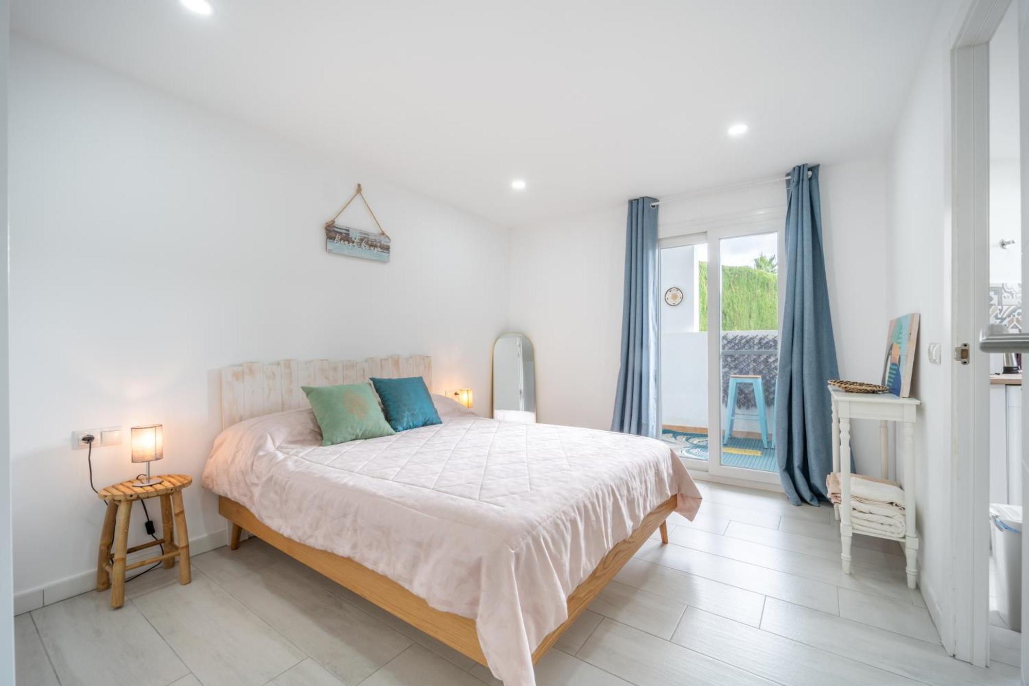 A Terrace With Sea View, 2 Bedrooms Apartment In Benalmádena Buitenkant foto